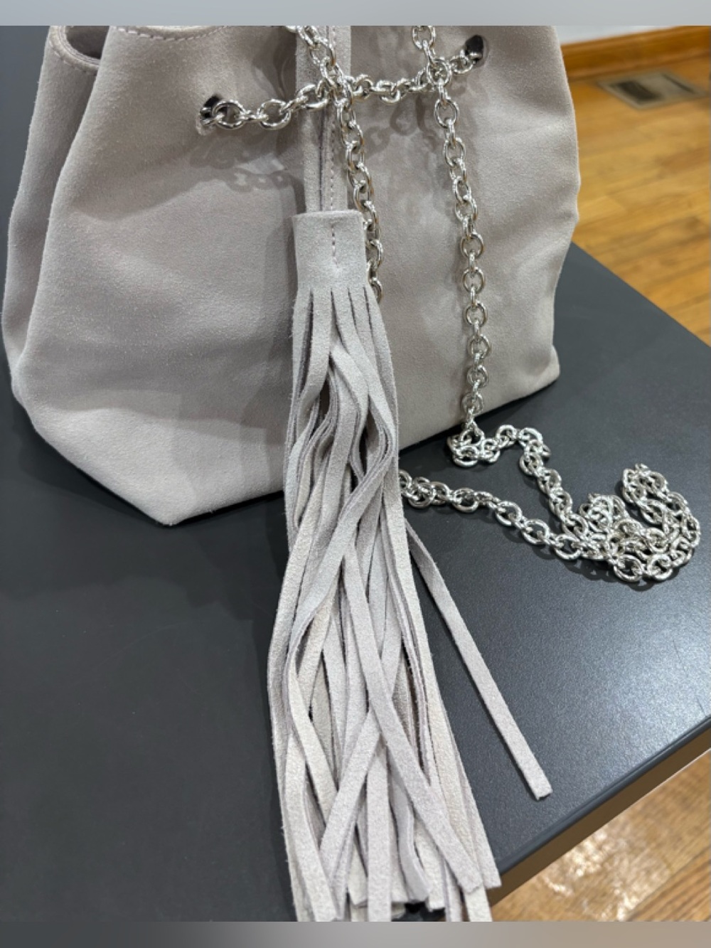Niquead vSuede Fringe Drawstring Bucket Bag - Light Taupe